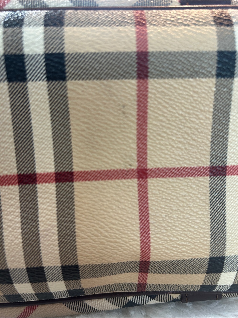 Burberry Tote Bag with Brown Trim - Picture 6 of 16